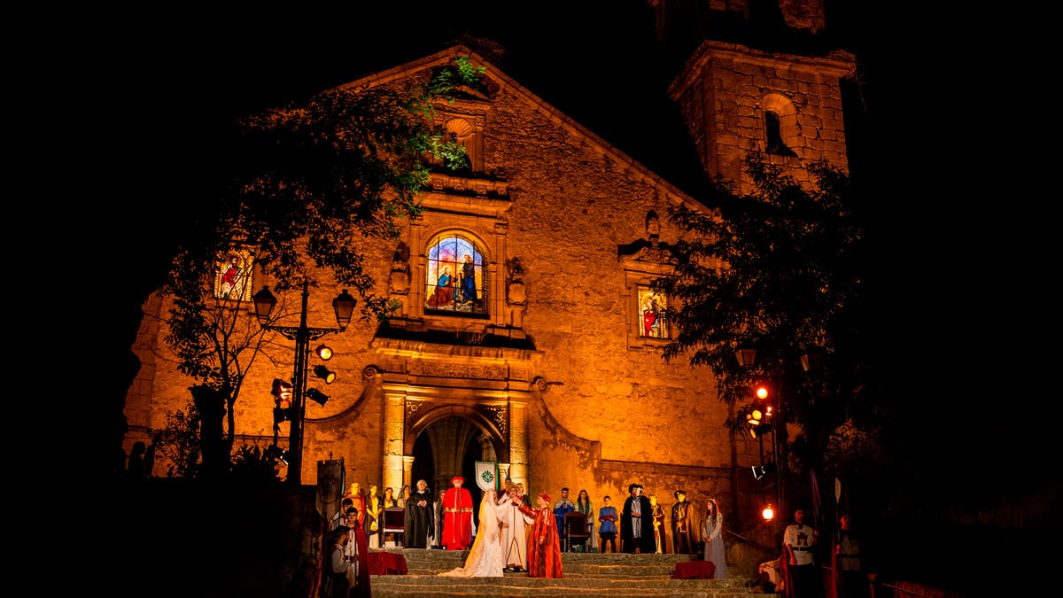 Bairro gótico-judaico de Valencia de Alcántara, palco da Boda Regia